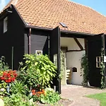 Holiday home De Hopbel & Het Koevinkje Liempde